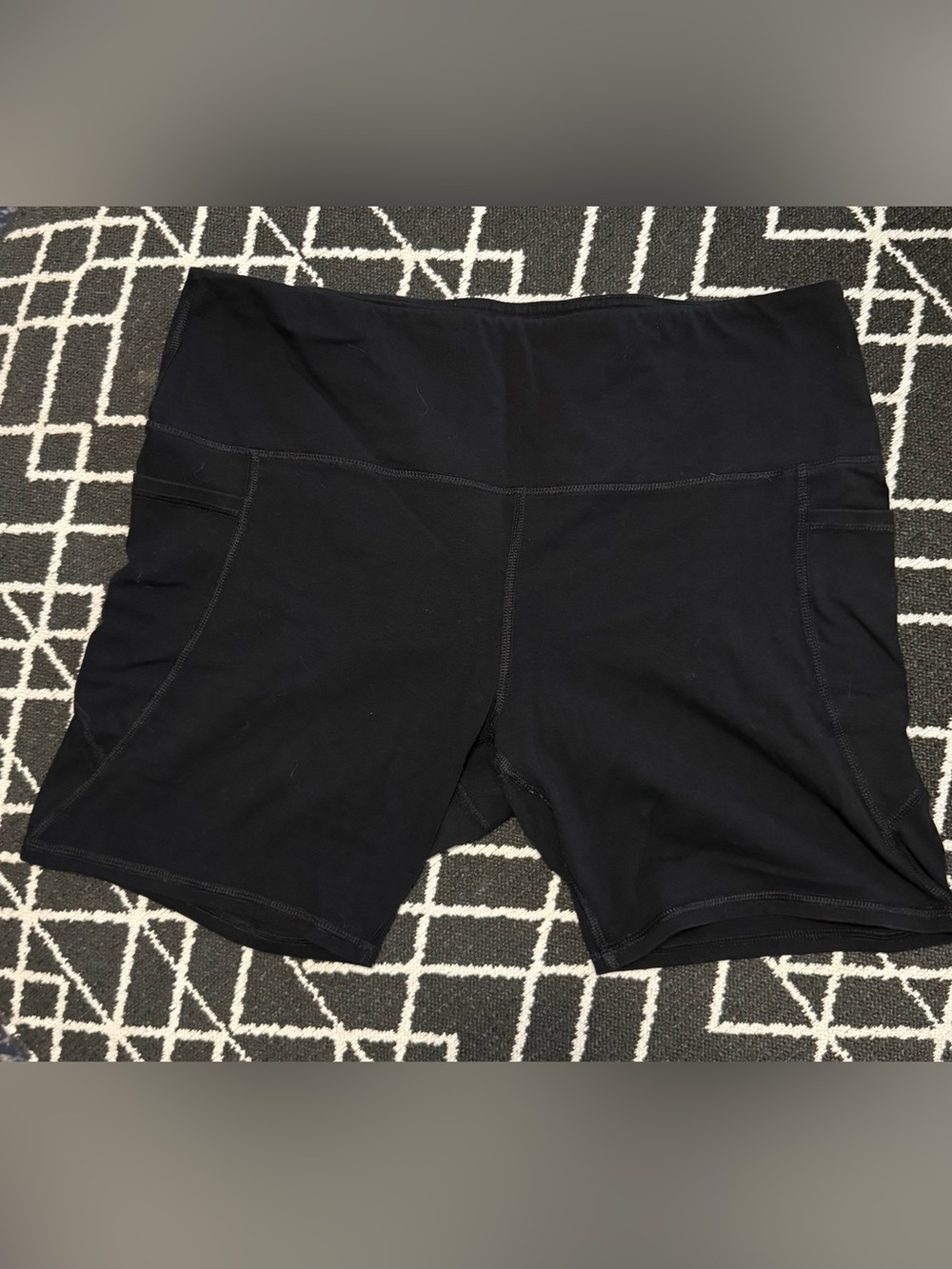 Adrienne Vittadini 1X Black Bike Shorts Side Pocket Activewear
